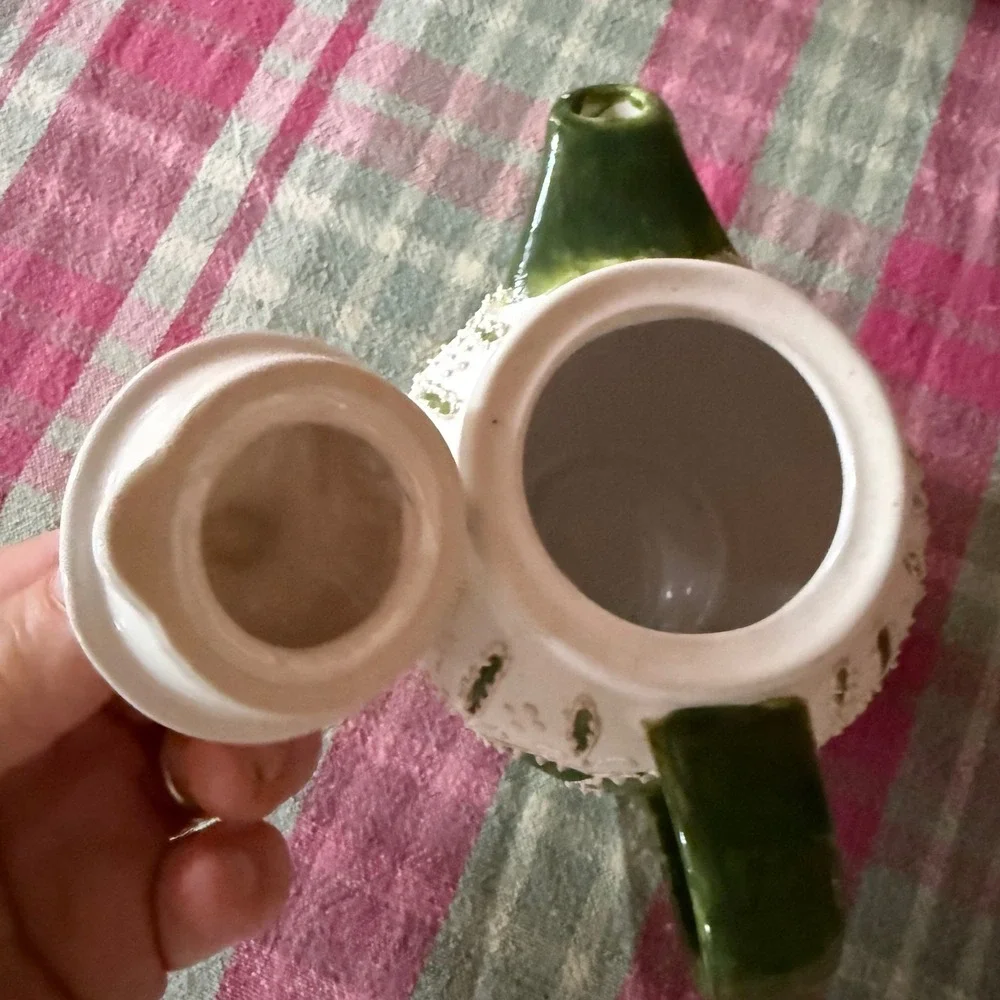 Unbranded artisan green